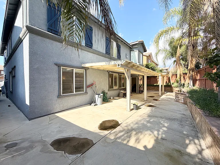 9489 Cedar Glen Ct — Photo 42