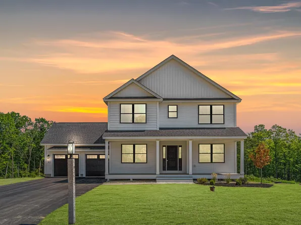 10 Robin Way #6, Chester, NH 03036