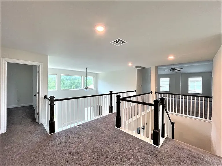 716 Expedition Way — Photo 38