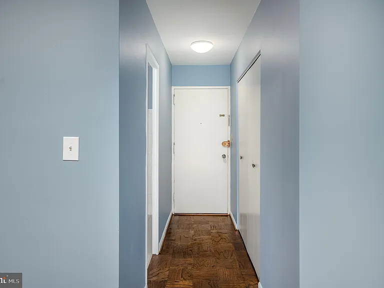 1330 New Hampshire Ave NW #902 — Photo 7