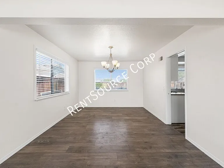 2145 W Avenue P8 — Photo 15