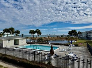 200 Pensacola Beach Rd APT F3, Gulf Breeze, FL 32561