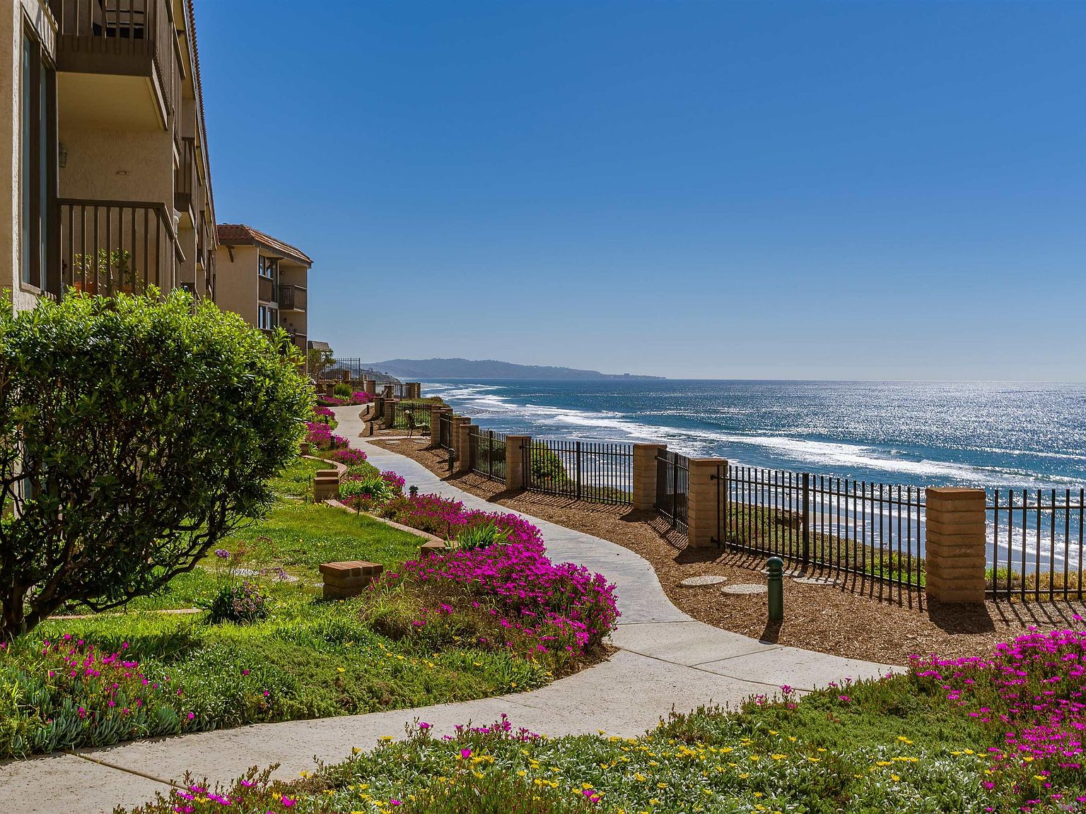 190 Del Mar Shores Ter UNIT 64, Solana Beach, CA 92075 MLS 230014823