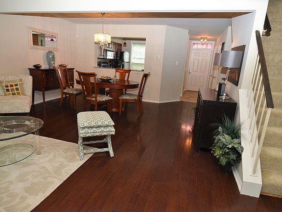 2nd image of 14208 Oakpointe Dr
