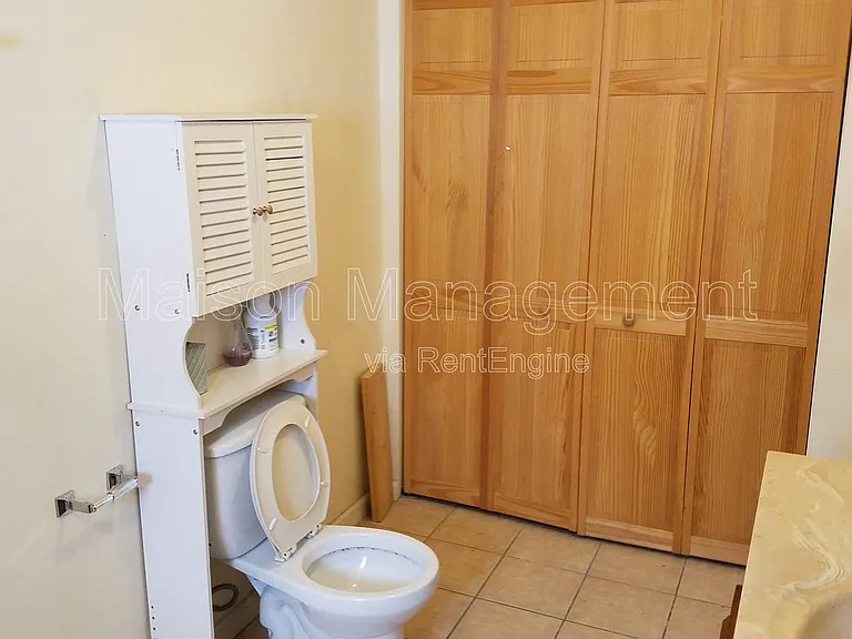486 S Goodman St — Photo 13