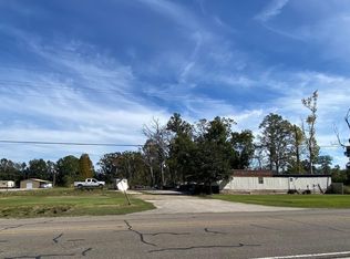 10422 Boudreaux Rd, Gonzales, LA 70737