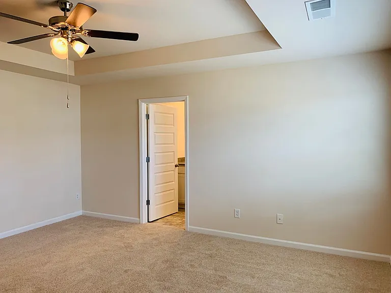 49 Lauritsen Way — Photo 17