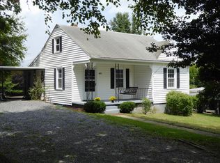 7493 Orchard Rd, Radford, VA 24141