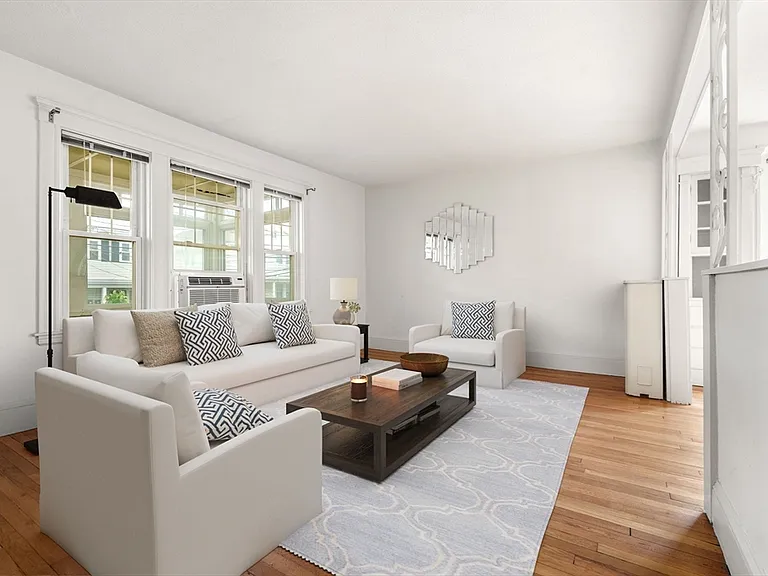 74 Woods Ave #2 — Photo 4