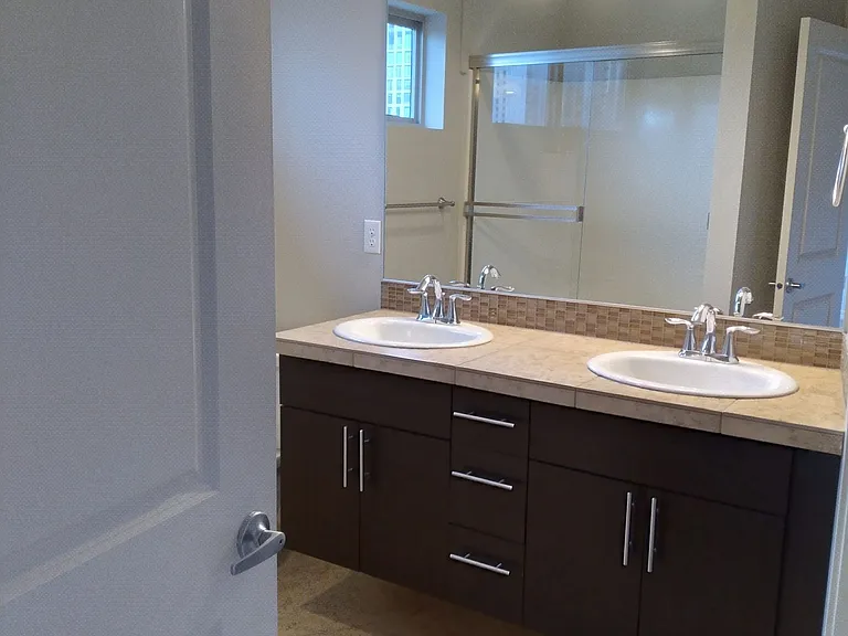 1607 NW Davis St — Photo 22