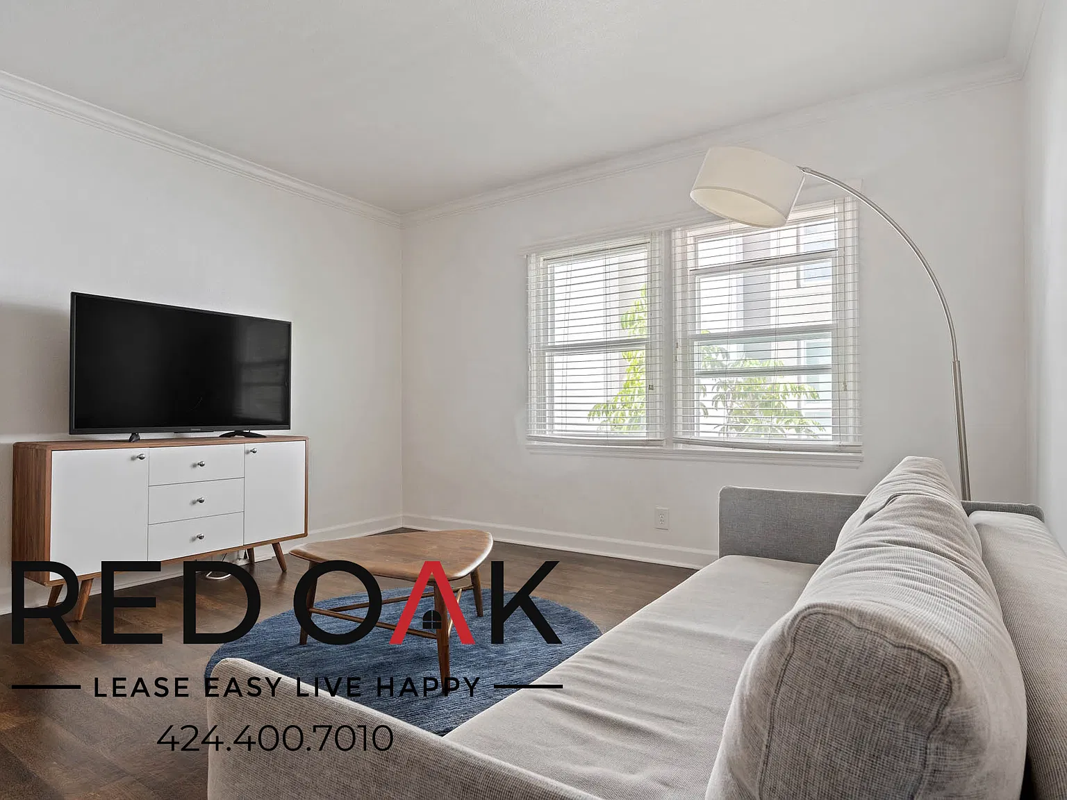 ~4 Weeks FREE~ Welcoming Two Bedroom with Open Plan and On-Site Laundry ~ In The Heart of Westche... — Photo 4