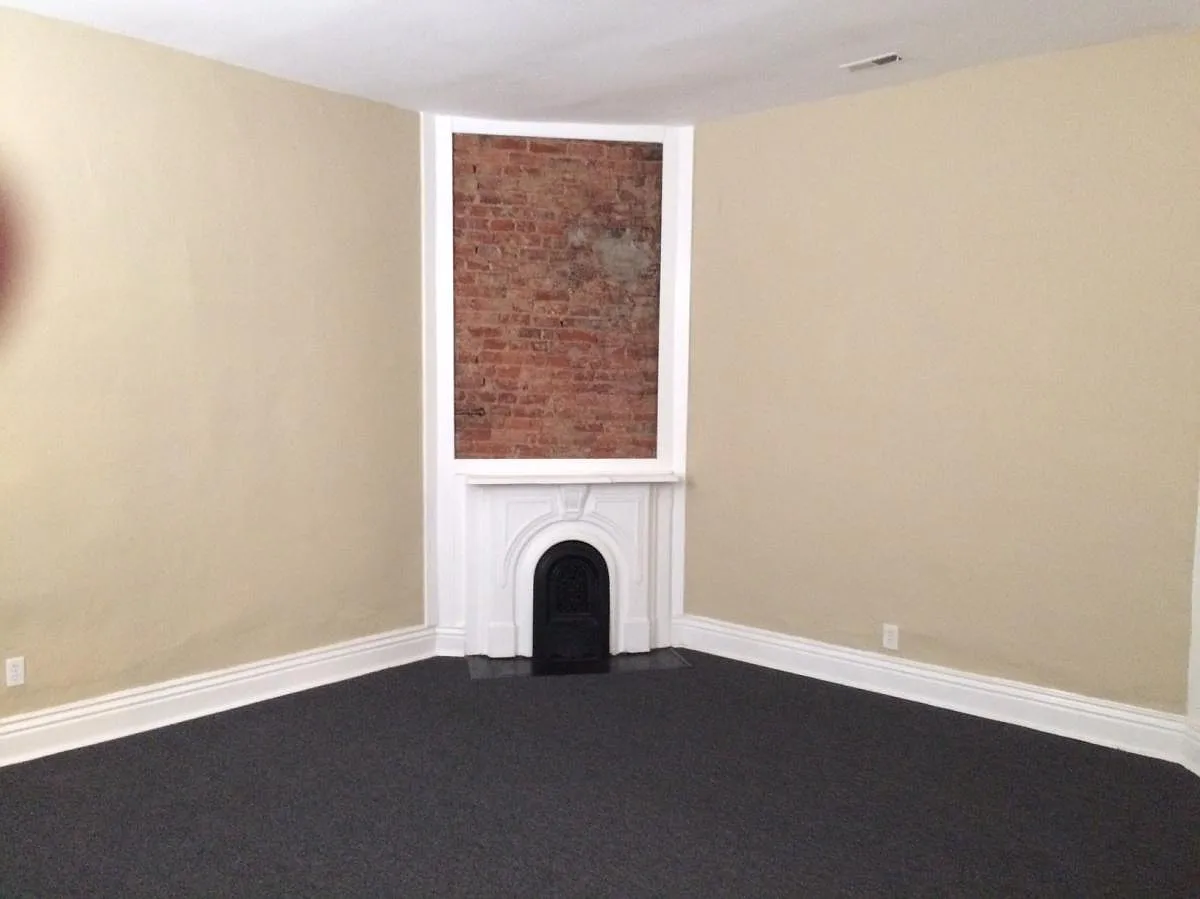 Building Photo - 1420 Debarr St #2