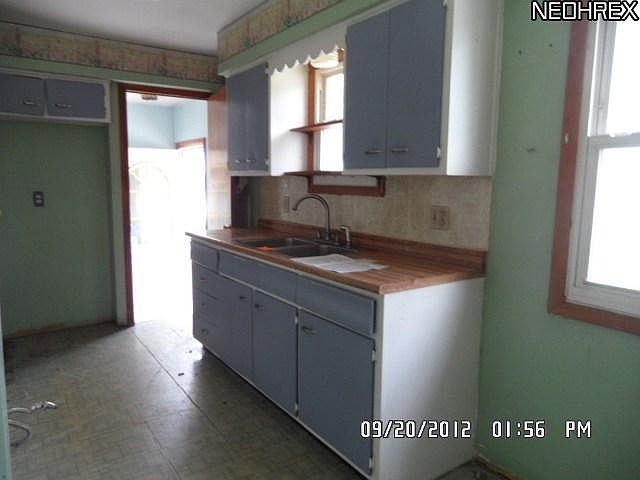 2nd image of 660 Lucille Dr