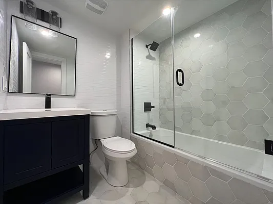 Rented by Brown Harris Stevens | media 14