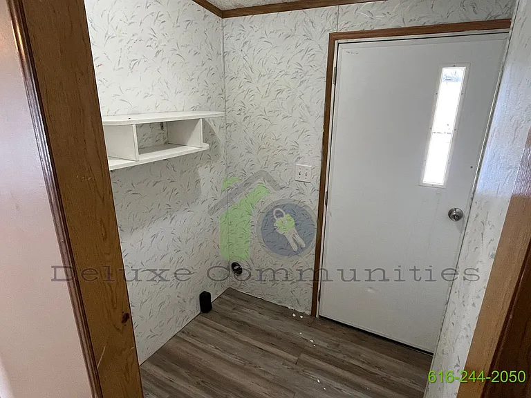 124 Merson Rd #17 — Photo 8