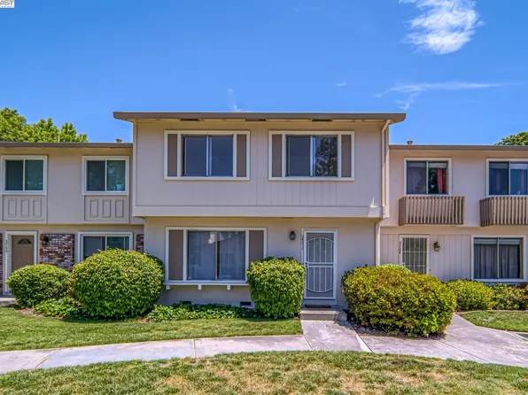 3772 Marlboro Way, Pleasanton, CA 94588