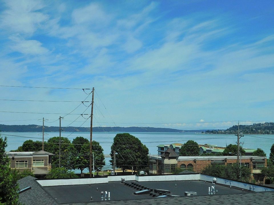 For Sale: 2405 N 30th #6, Tacoma, WA 98407