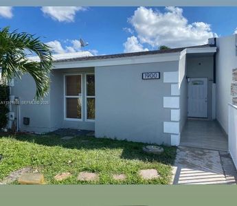 1900 W 72nd St, Hialeah, FL, 33014