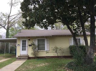 809 Peterson Rd, Kilgore, TX 75662