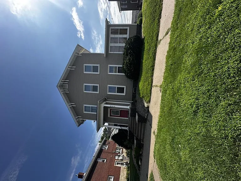 415 Iowa Ave — Photo 12