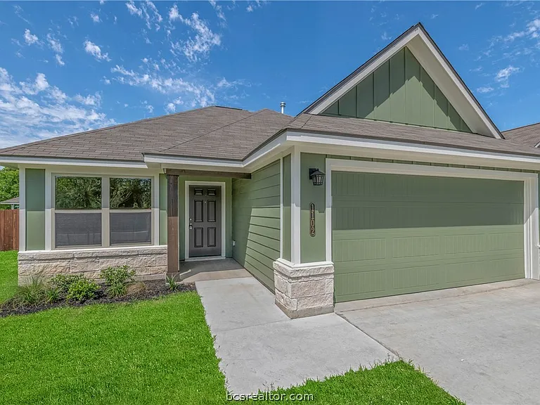 2807 Messenger Way — Photo 2