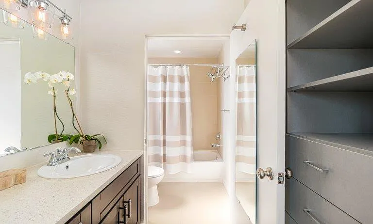 3760 Sawtelle Blvd — Photo 8