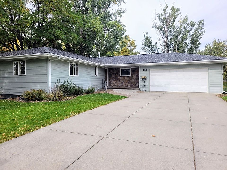 133 Balsam Dr, Miles City, MT 59301 Zillow