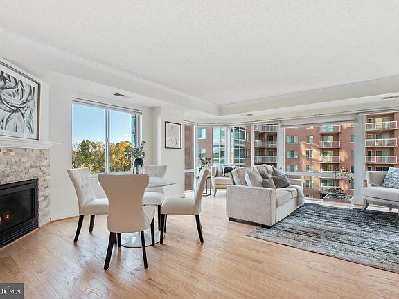 3rd image of 3101 N Hampton Dr APT 812