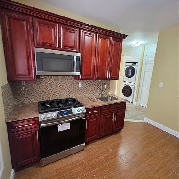 316 E 94th St #4 — Photo 22