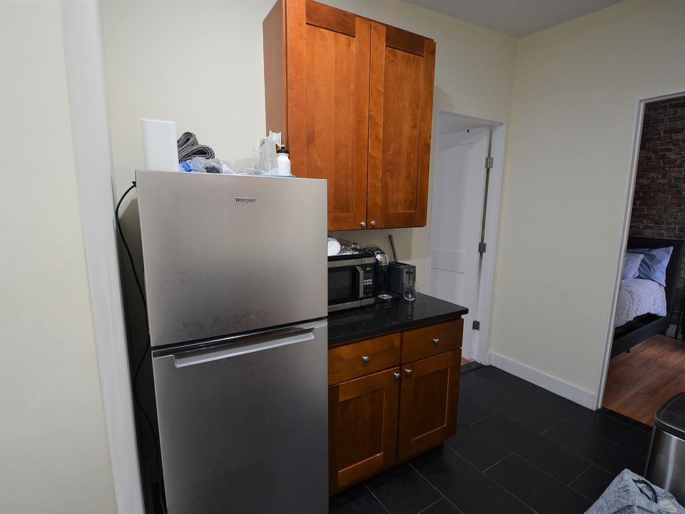 1st image of 59 Westland Ave APT 44
