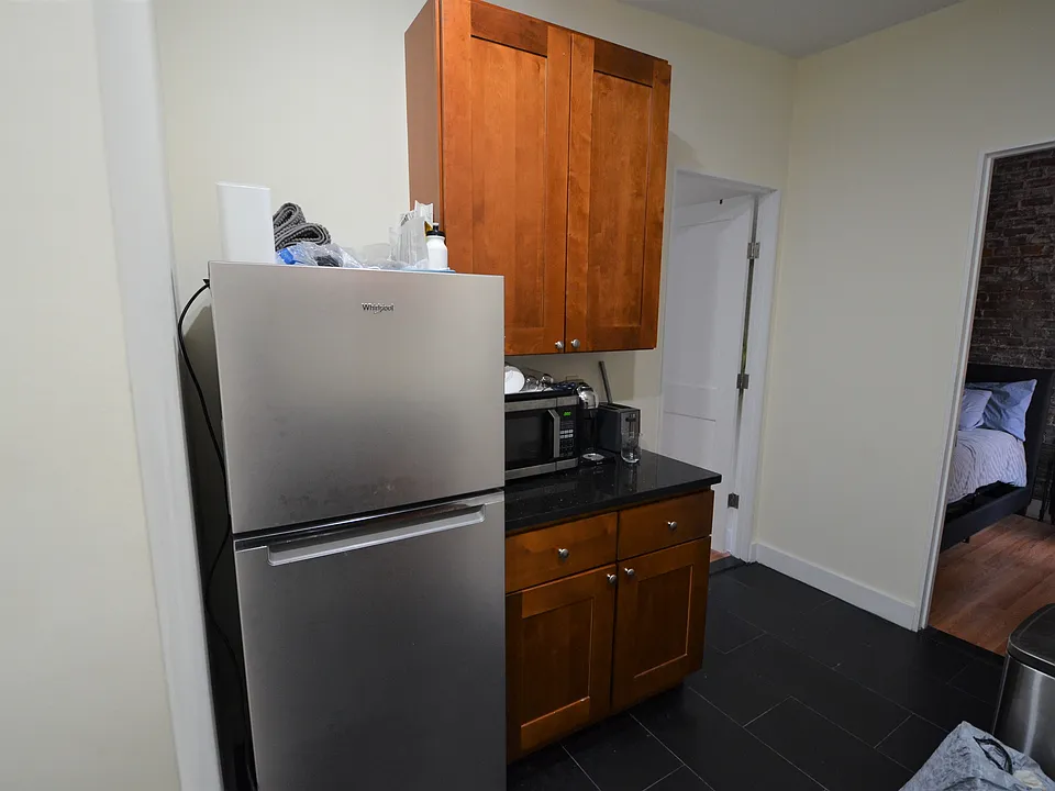 59 Westland Ave #44