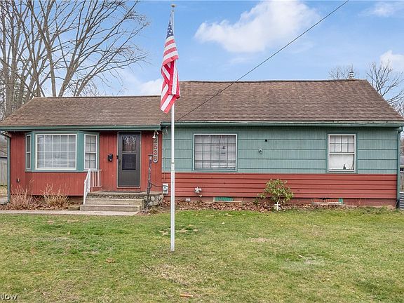 4th image of 2536 Winton Pl NW