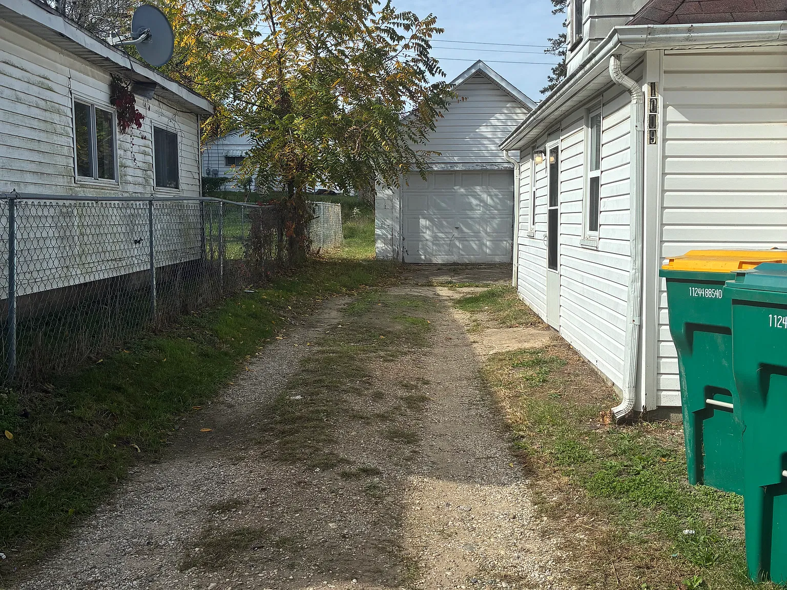 3 bed, 1456 sqft, $1,500 — Photo 2