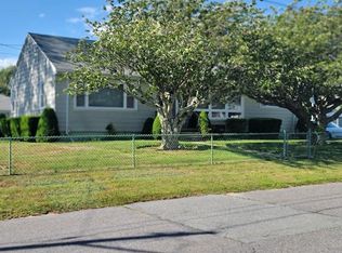 29 Bass St, New Bedford, MA 02744