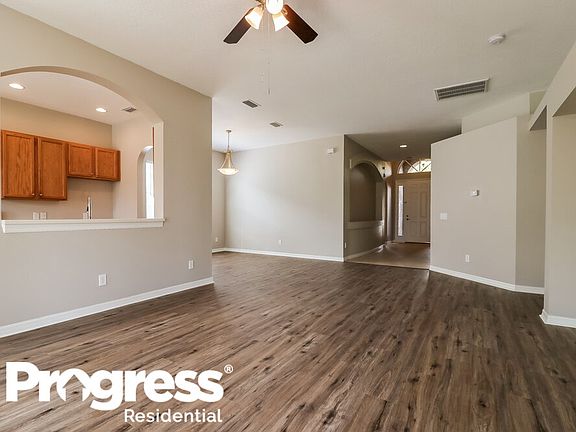 4th image of 4418 Hawksley Pl