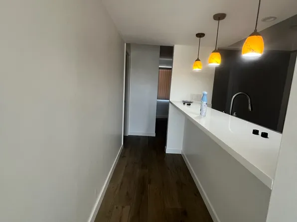 8847 Willis Ave, Panorama City, CA