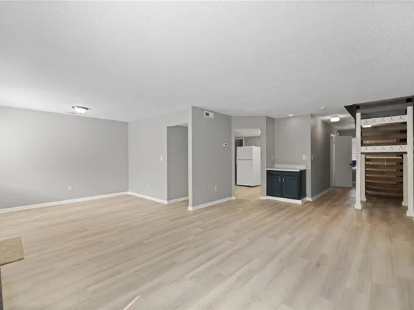 4028 Lake Ridge Cir, Virginia Beach, VA 23452