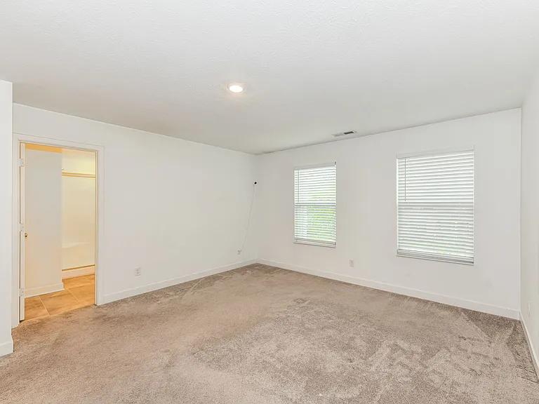 7199 Governors Row S — Photo 16