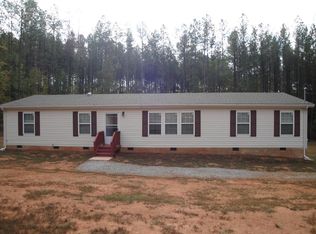 1040 Indian Bend Dr, Rutledge, GA 30663