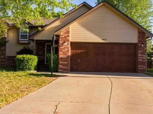 4869 N Farmstead Ct, Wichita, KS 67220