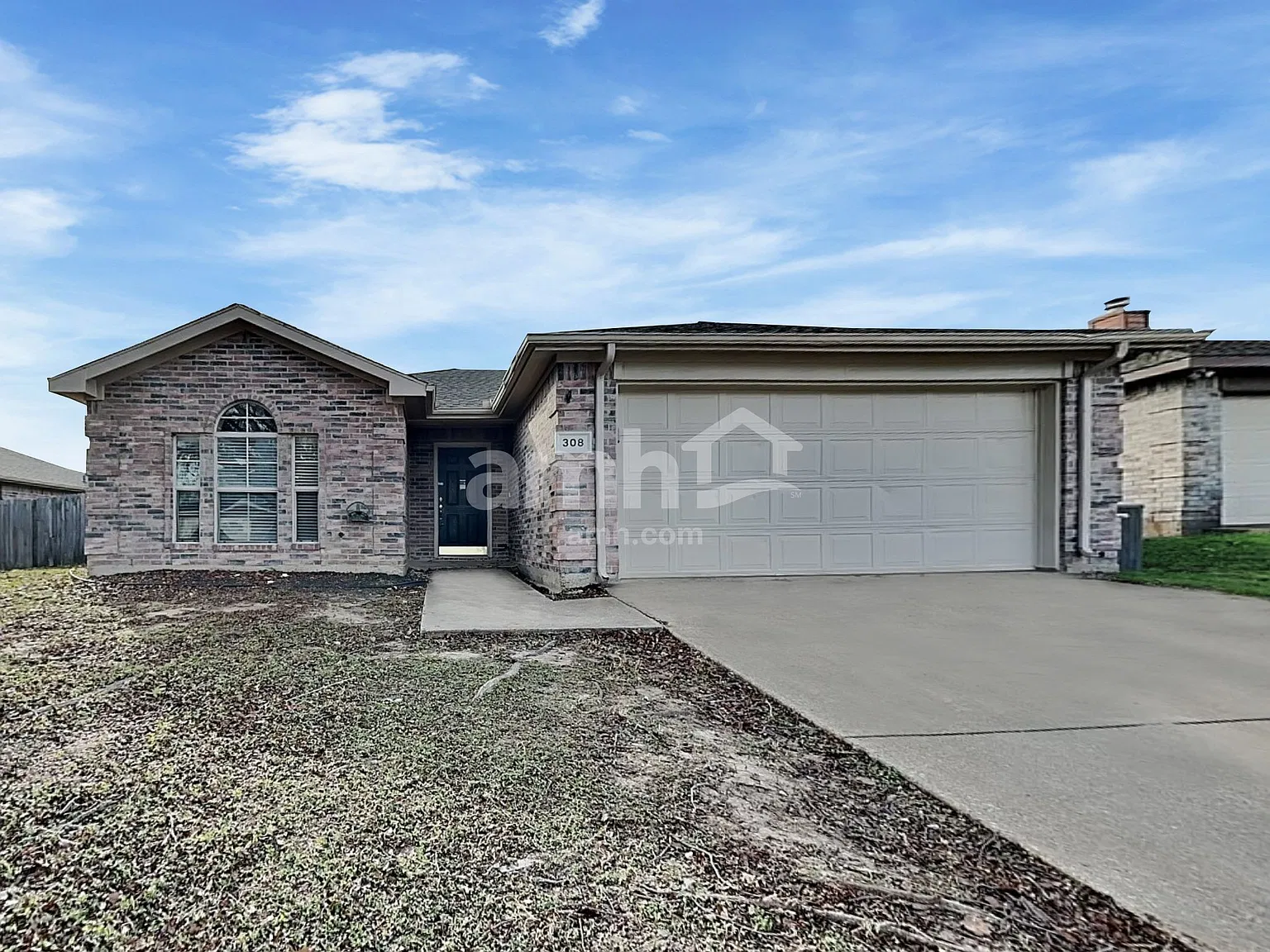 3 bed, 2.0 bath, 1234 sqft, $1,945 — Photo 1