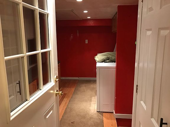 Mud room / Laundry Room