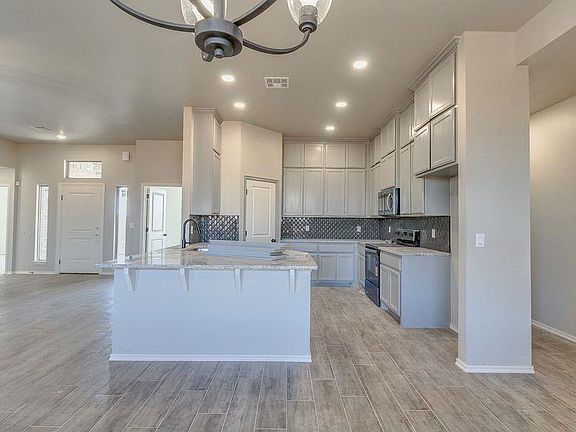 5th image of 6684 N Hiwassee Rd