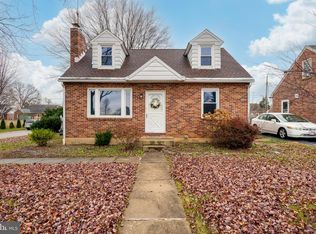 301 Greystone Rd, York, PA 17402