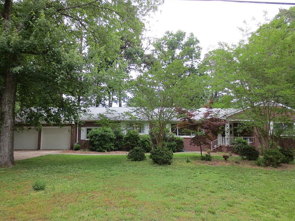 1st image of 1004 York Warwick Dr
