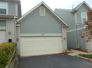 1027 Horizon Rdg, Lake In The Hills, IL 60156