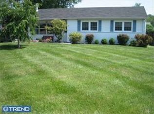 3118 Stoney Creek Rd, Norristown, PA 19401
