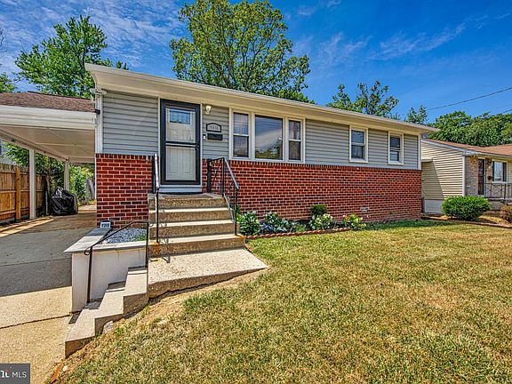 3rd image of 7219 Kidmore Ln