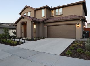 1068 Osprey Dr, Lathrop, CA 95330