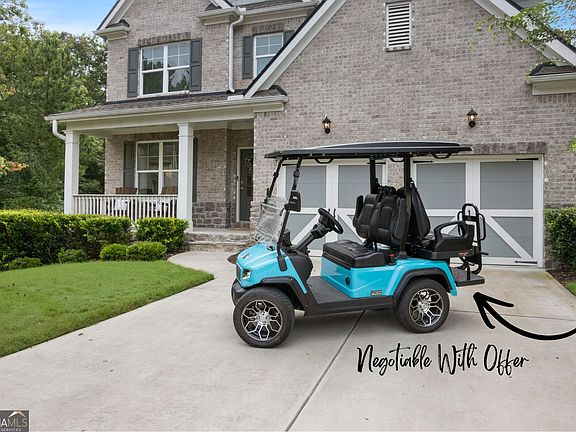 2nd image of 166 Richmond Way